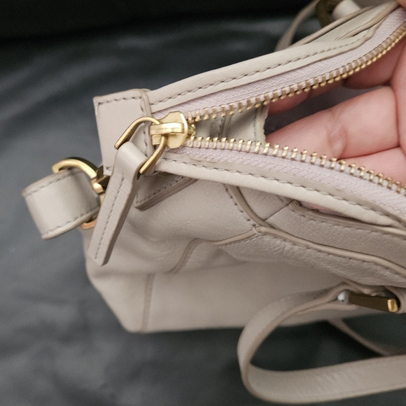 Fossil Jaqueline Satchel/Shoulder Light Gray 100% Leather Brass Hardware Zipper - Picture 14 of 17